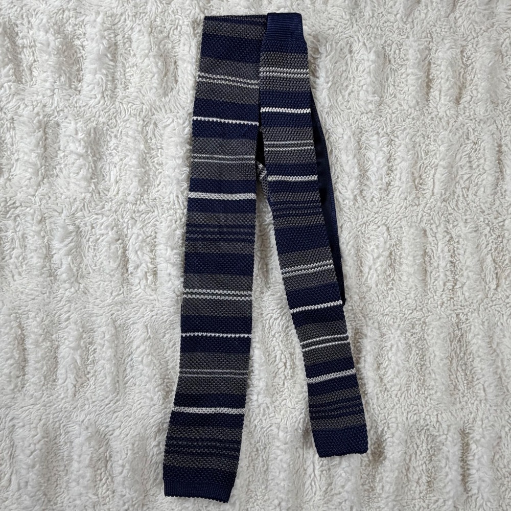 Brooks Brothers Mens Silk Knit Tie Navy Blue Grey Striped Square End Italy